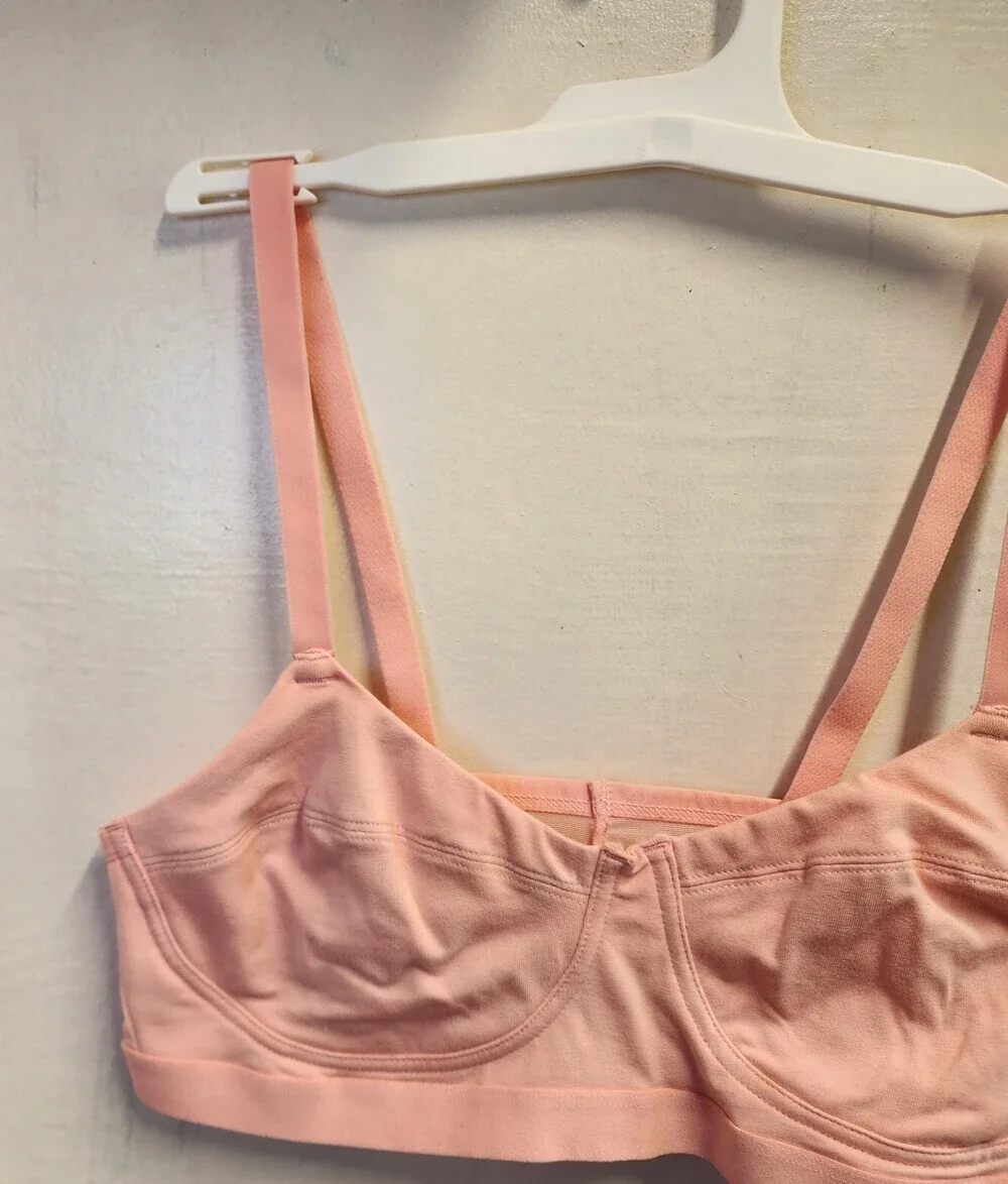 New Colise Women's Pink Wireless Pullover Bralette with Bow Size M